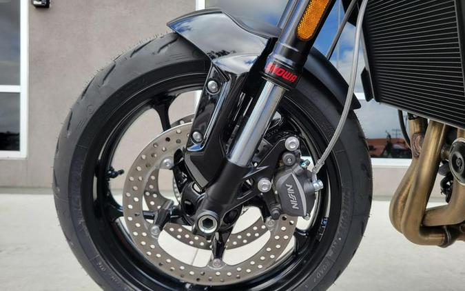 2026 Triumph Trident 660 Cosmic yellow