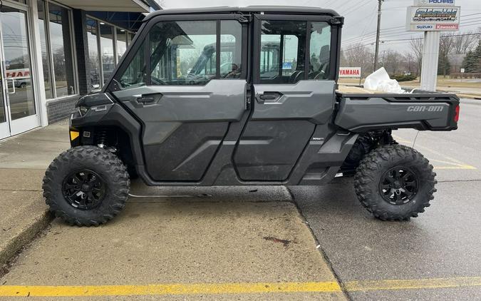 2023 Can-Am® Defender MAX Limited HD10