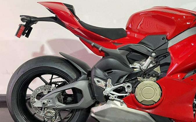 2025 Ducati Panigale V4 Ducati Red