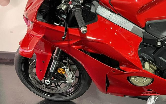 2025 Ducati Panigale V4 Ducati Red