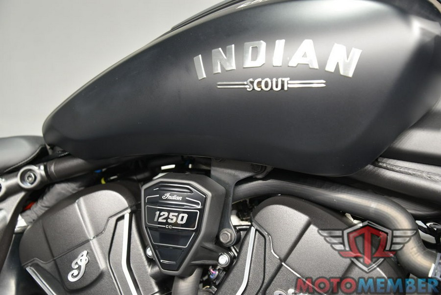 2025 Indian Motorcycle® Scout® Bobber Limited + Tech