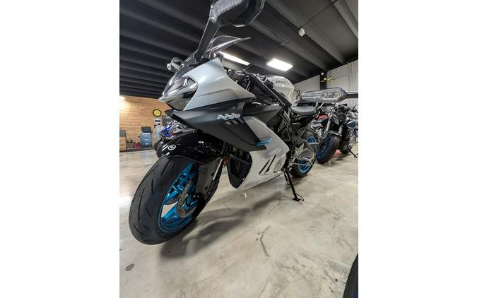 2026 CFMOTO 675 SS - CF650-10US