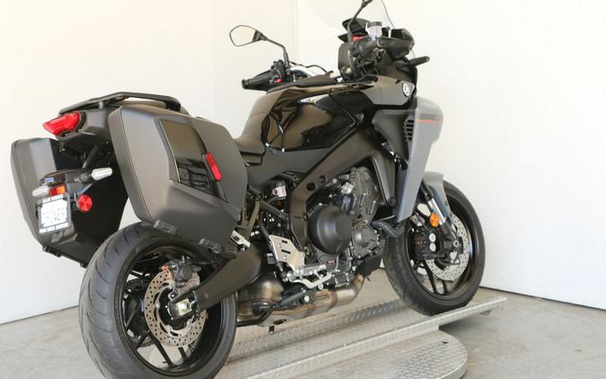 2025 YAMAHA TRACER 9