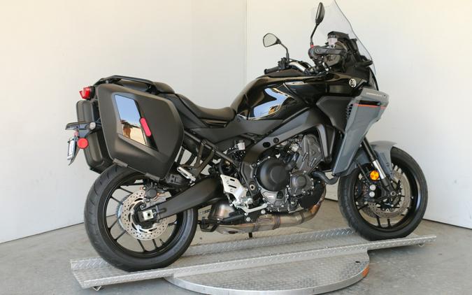 2025 YAMAHA TRACER 9
