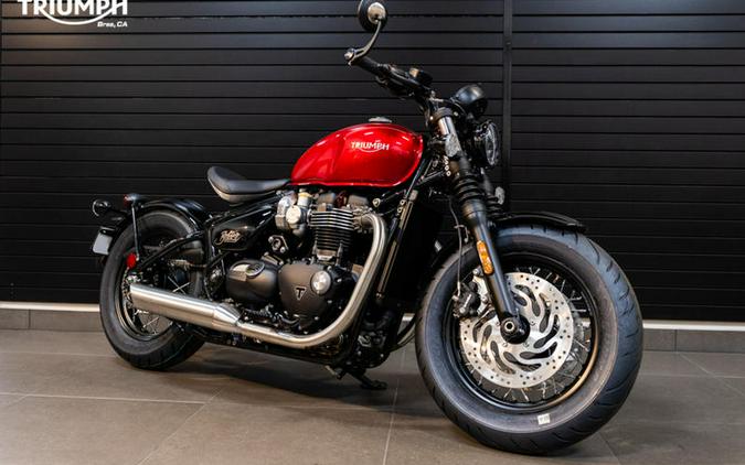 2023 Triumph Bonneville Bobber Red Hopper