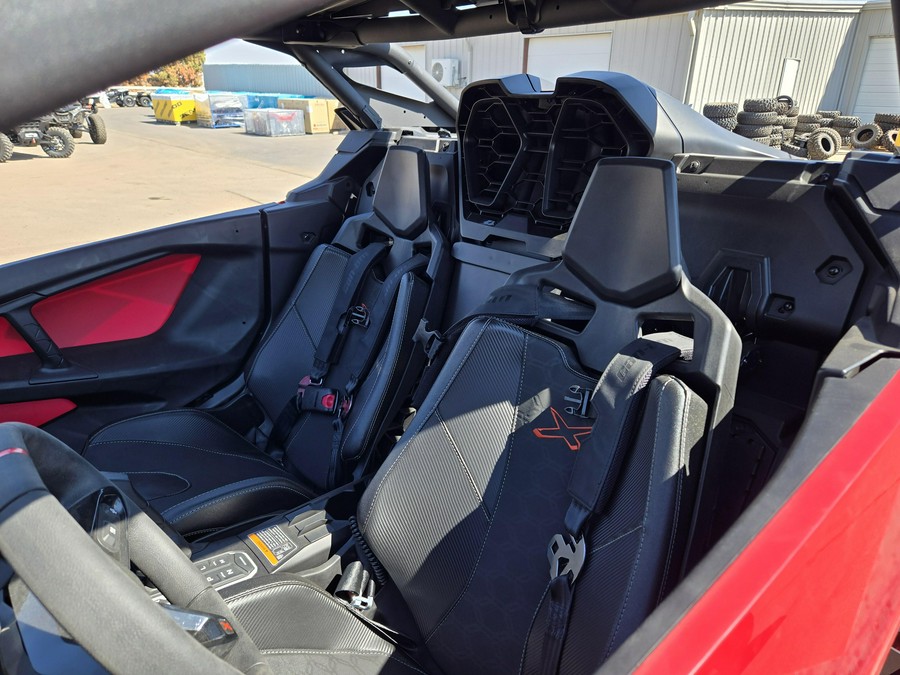 2026 CAN-AM MAVERICK R X 999T DCT