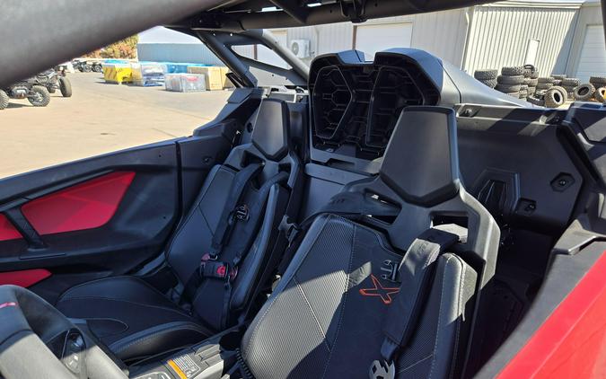 2026 CAN-AM MAVERICK R X 999T DCT