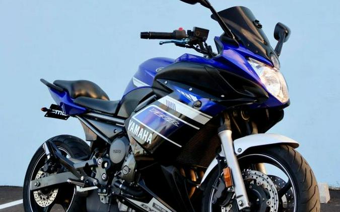 2013 Yamaha FZ6R Blue/White