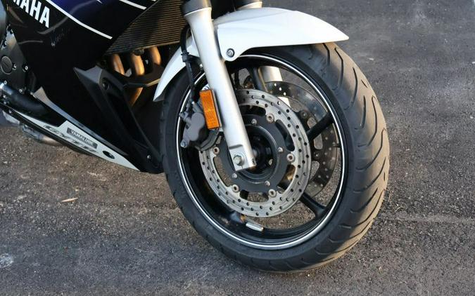 2013 Yamaha FZ6R Blue/White