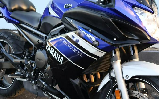 2013 Yamaha FZ6R Blue/White