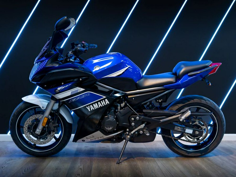 2013 Yamaha FZ6R Blue/White