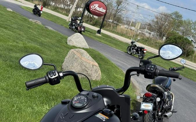 2026 Indian Motorcycle® Springfield ® Dark Horse® Black Smoke