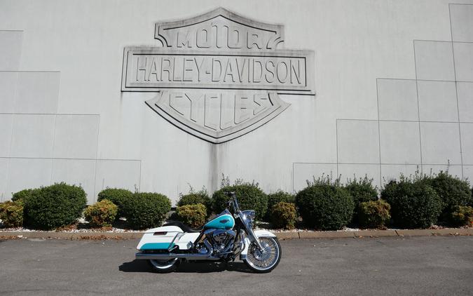 2016 Harley-Davidson Road King®