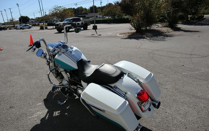 2016 Harley-Davidson Road King®