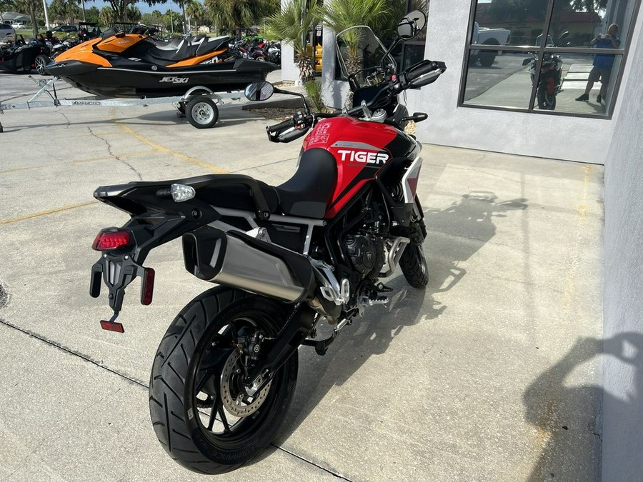 2024 Triumph Tiger 900 GT Aragon Edition Diablo Red/Phantom Black