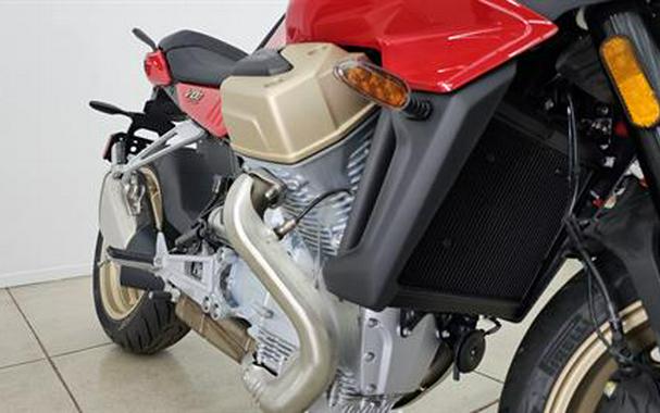 2023 Moto Guzzi V100 Mandello