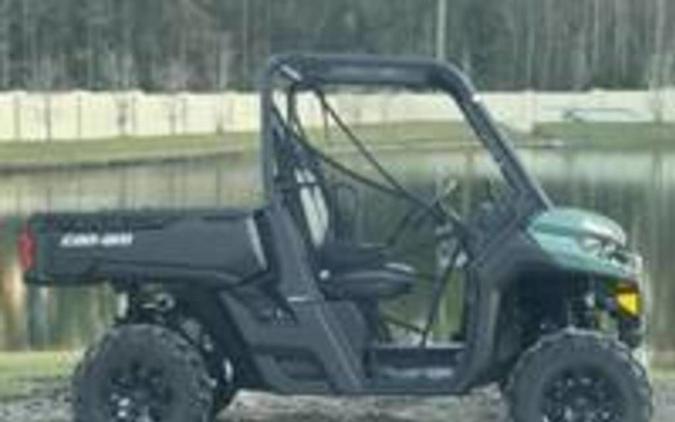 2025 Can-Am® Defender DPS HD10 Compass Green