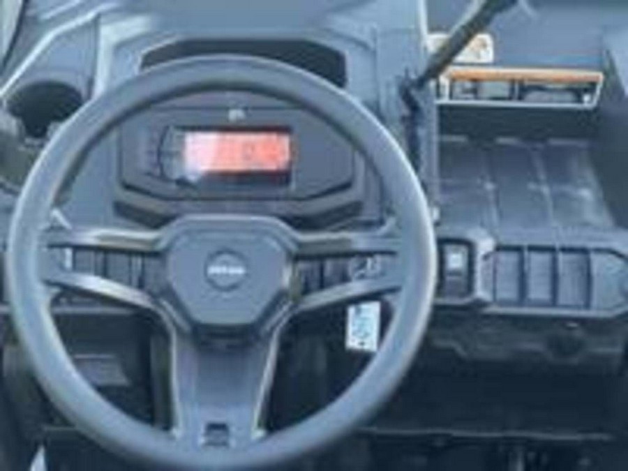 2025 Can-Am® Defender DPS HD10 Compass Green