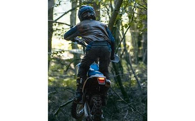 2025 Husqvarna TE 300 Heritage