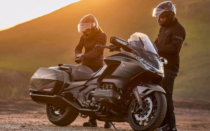 2026 Honda Gold Wing Automatic DCT Matte Silver