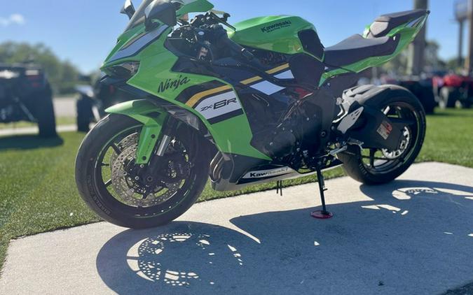 2025 Kawasaki Ninja ZX-6R ABS KRT Edition