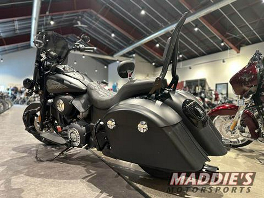 2018 Indian Motorcycle Springfield® Dark Horse®