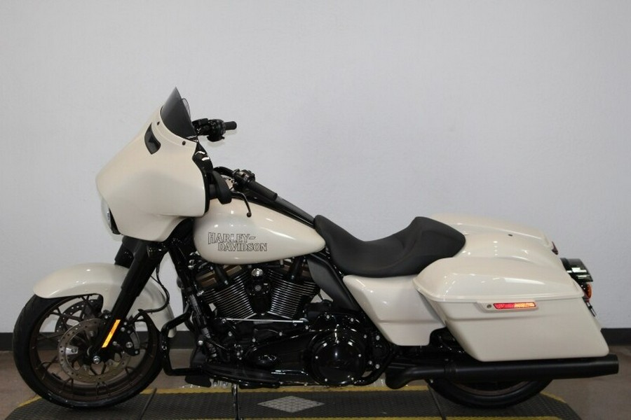 Harley-Davidson Street Glide ST 2023 FLHXST 972225DT WHITE SAND PRL