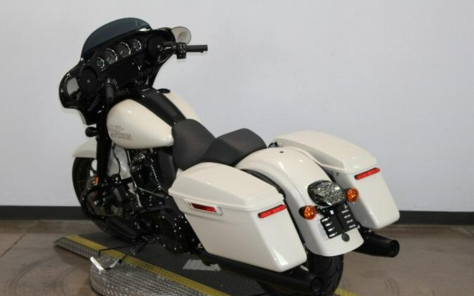 Harley-Davidson Street Glide ST 2023 FLHXST 972225DT WHITE SAND PRL