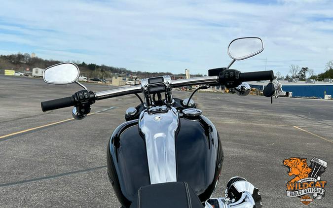 2024 Harley-Davidson Softail FXBR - Breakout