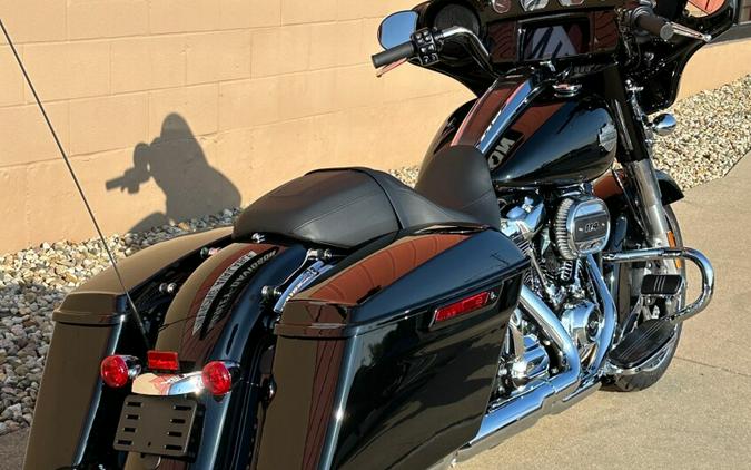 2023 Harley-Davidson Street Glide Special Vivid Black