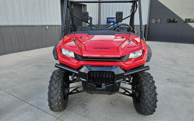 2024 Honda® Pioneer 1000 Deluxe