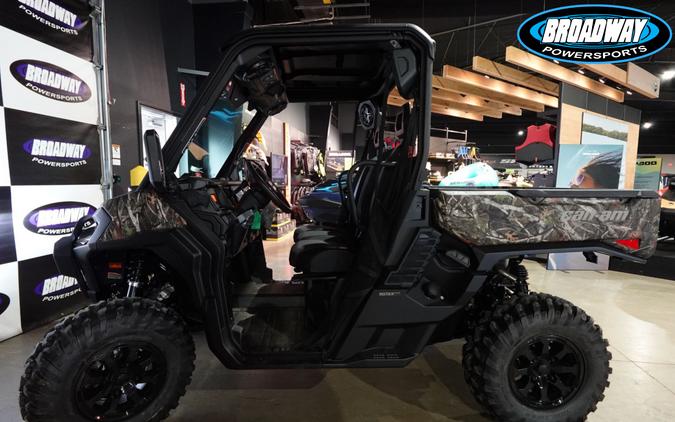 2026 Can-Am Defender XT HD11 with 10.25 in. touchscreen display