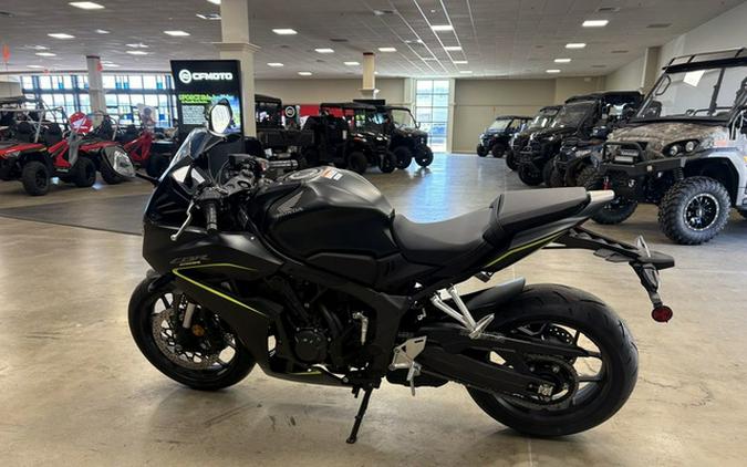 2026 Honda CBR650R E-Clutch