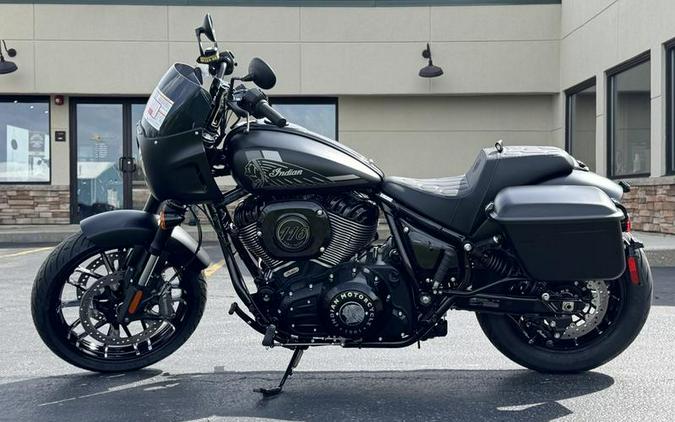 2026 Indian Motorcycle® Sport Chief RT Black Smoke