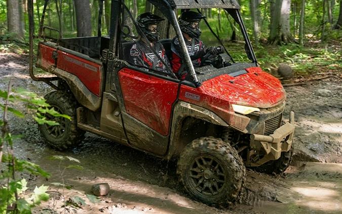 2026 Honda Pioneer 1000-5 Deluxe Black Forest Green - 000758