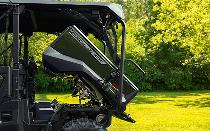 2026 Honda Pioneer 1000-5 Deluxe Black Forest Green - 000758