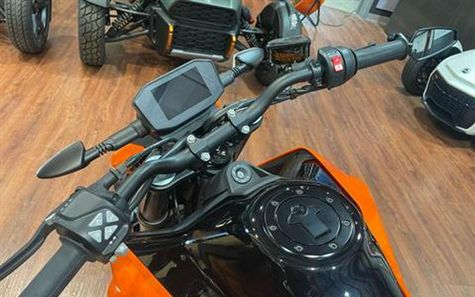 2024 KTM 790 Duke