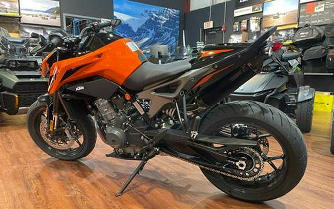 2024 KTM 790 Duke
