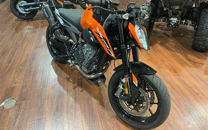 2024 KTM 790 Duke
