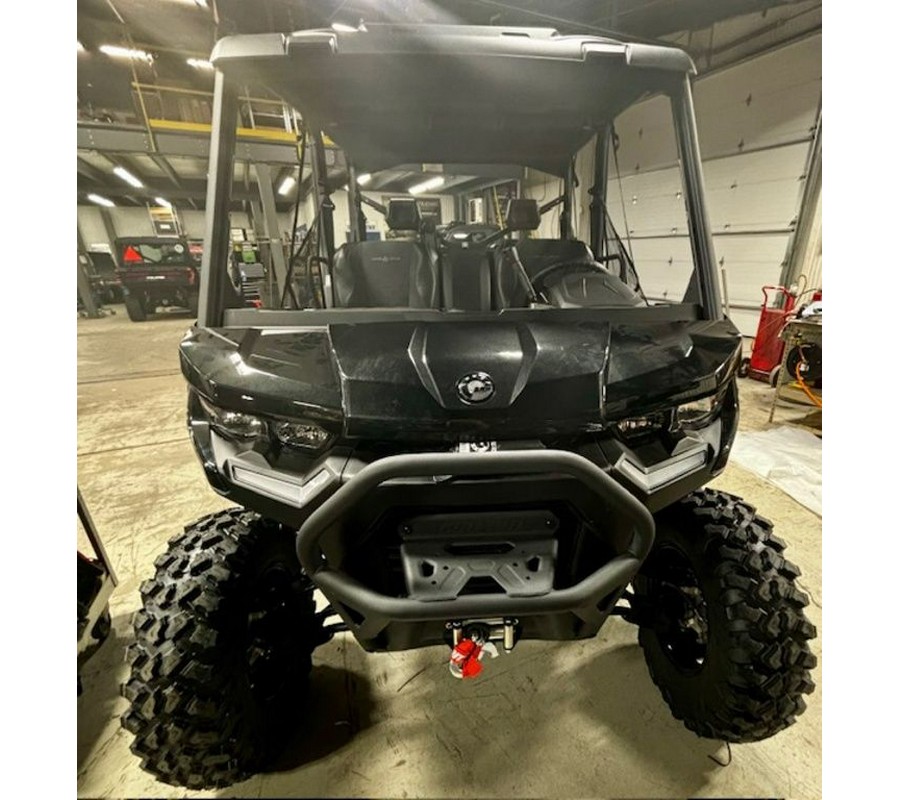 2025 Can-Am® Defender MAX Lone Star HD10