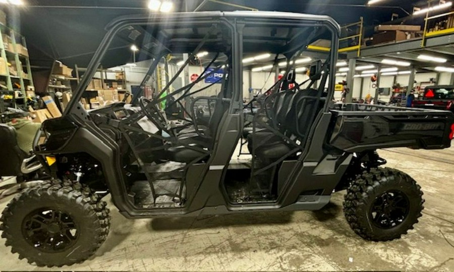 2025 Can-Am® Defender MAX Lone Star HD10