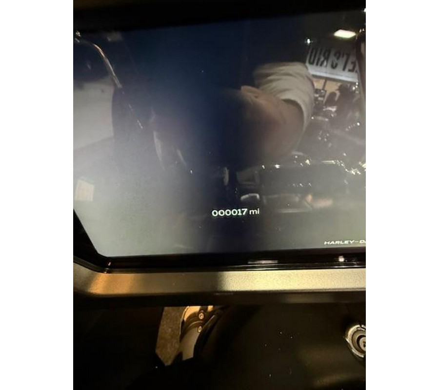 2025 Harley-Davidson® FLTRX - Road Glide®