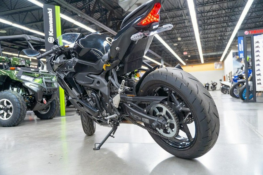 2025 Kawasaki NINJA ZX-4R ABS