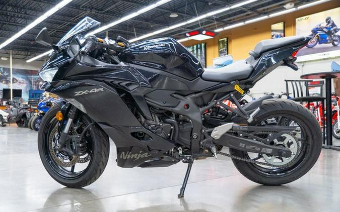 2025 Kawasaki NINJA ZX-4R ABS