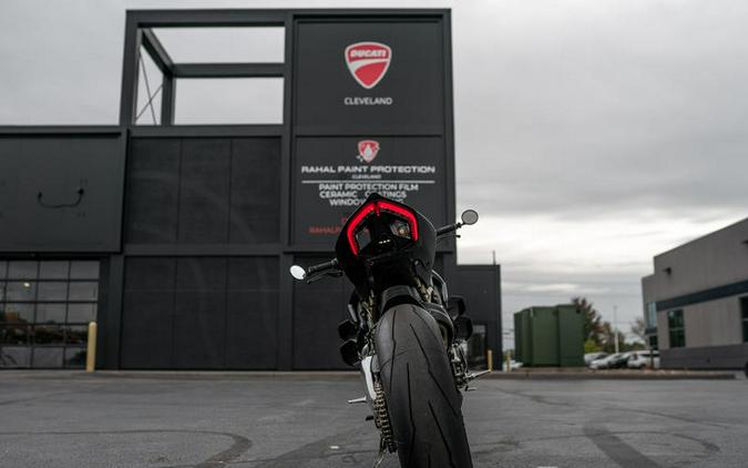 2021 Ducati Streetfighter V4 S Dark Stealth