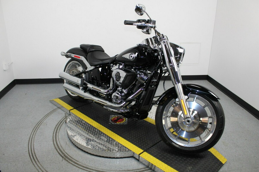 2025 Harley-Davidson® Fat Boy® Vivid Black
