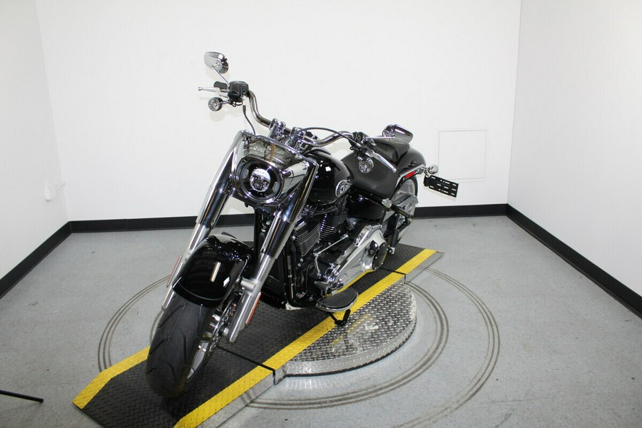 2025 Harley-Davidson® Fat Boy® Vivid Black