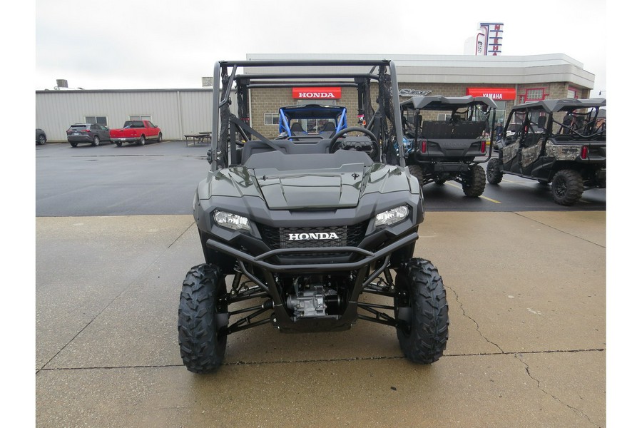 2026 Honda Pioneer 700-4 Deluxe