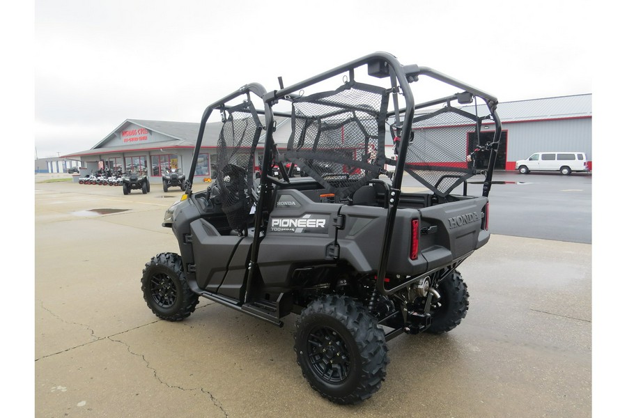 2026 Honda Pioneer 700-4 Deluxe