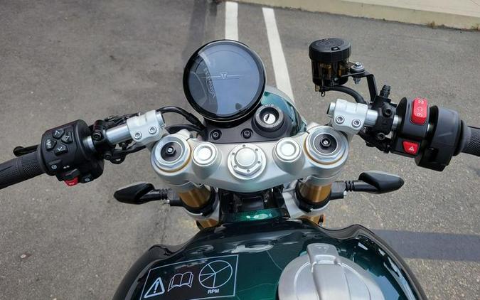 2027 Triumph Speed Twin 1200 Cafe Racer Edition Aluminium silver / Competition green